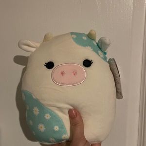 Belana 8” Easter Cow Squishmallow